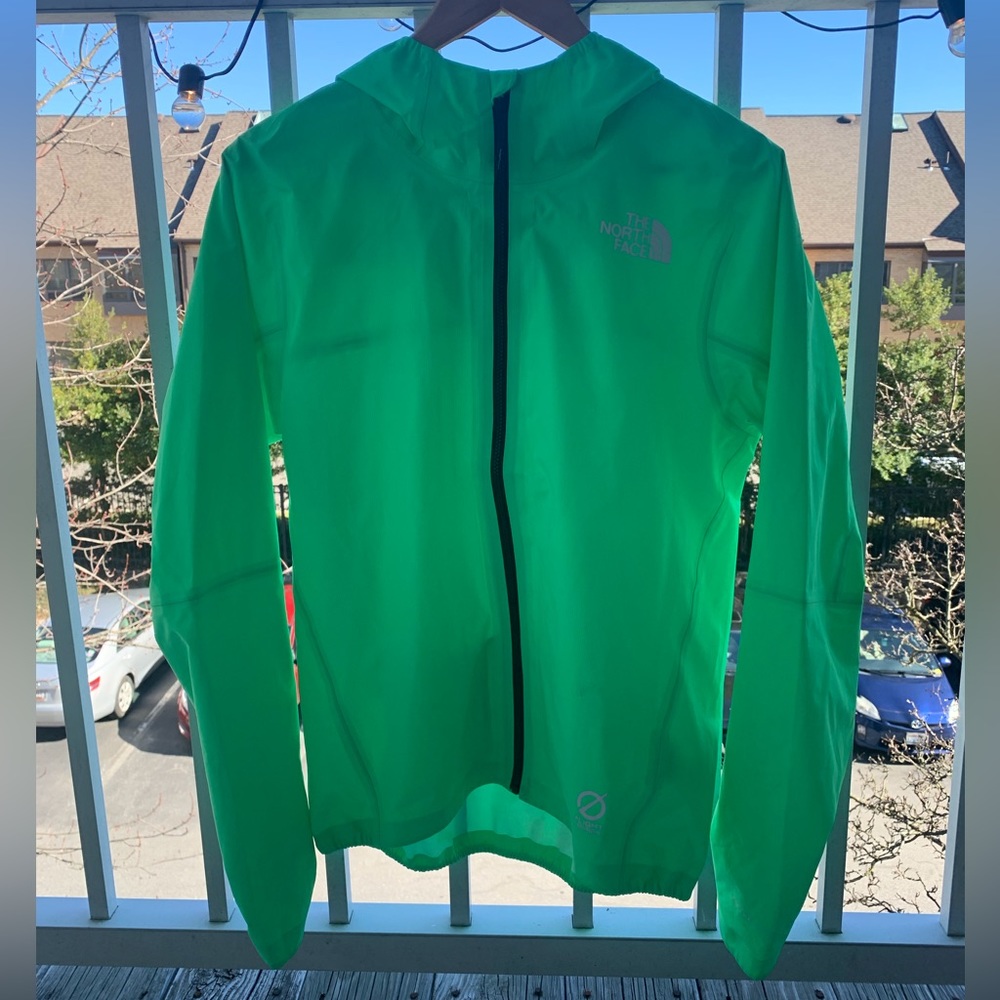 Men’s North Face (Flight Series) Ultra Lightweight Running Jacket